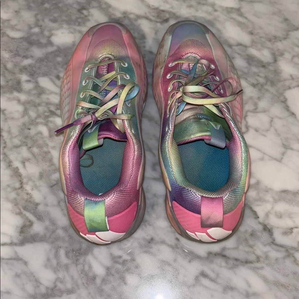 Adidas Anthony Edward’s “Tie Dye” low, 9M, NO BOX